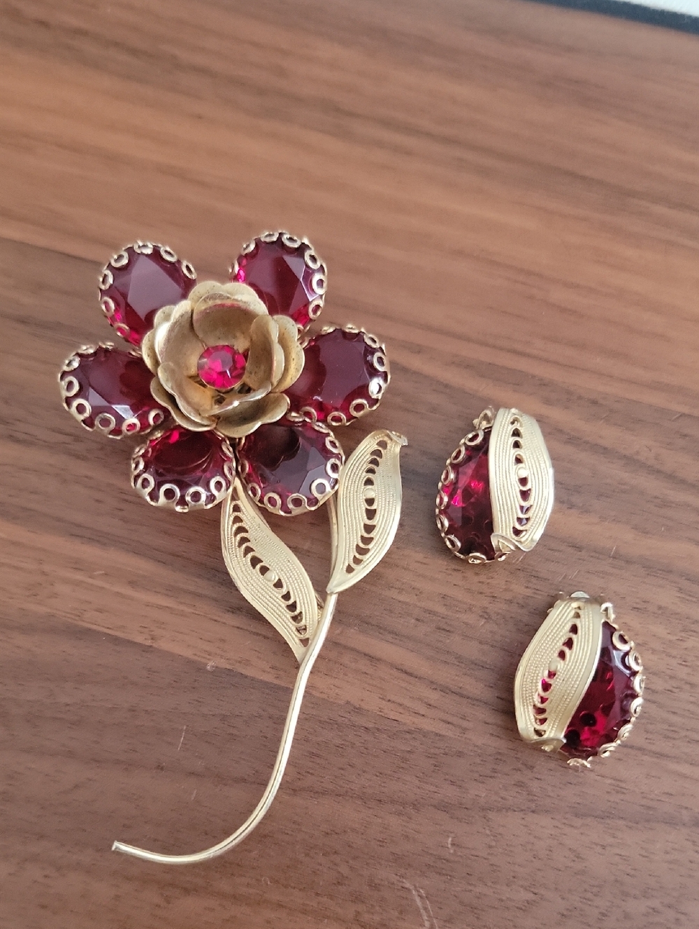 Vintage Gold-Tone Flower Brooch and Clip Earrings Set with Deep Red Stones